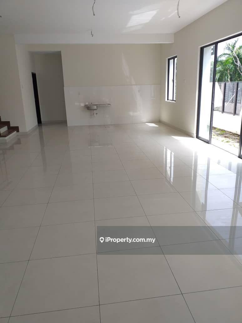 Rumah Berangkai 2 Tingkat untuk Dijual di Denai Alam, Shah Alam oleh Abdul Shukor - iProperty.com.my