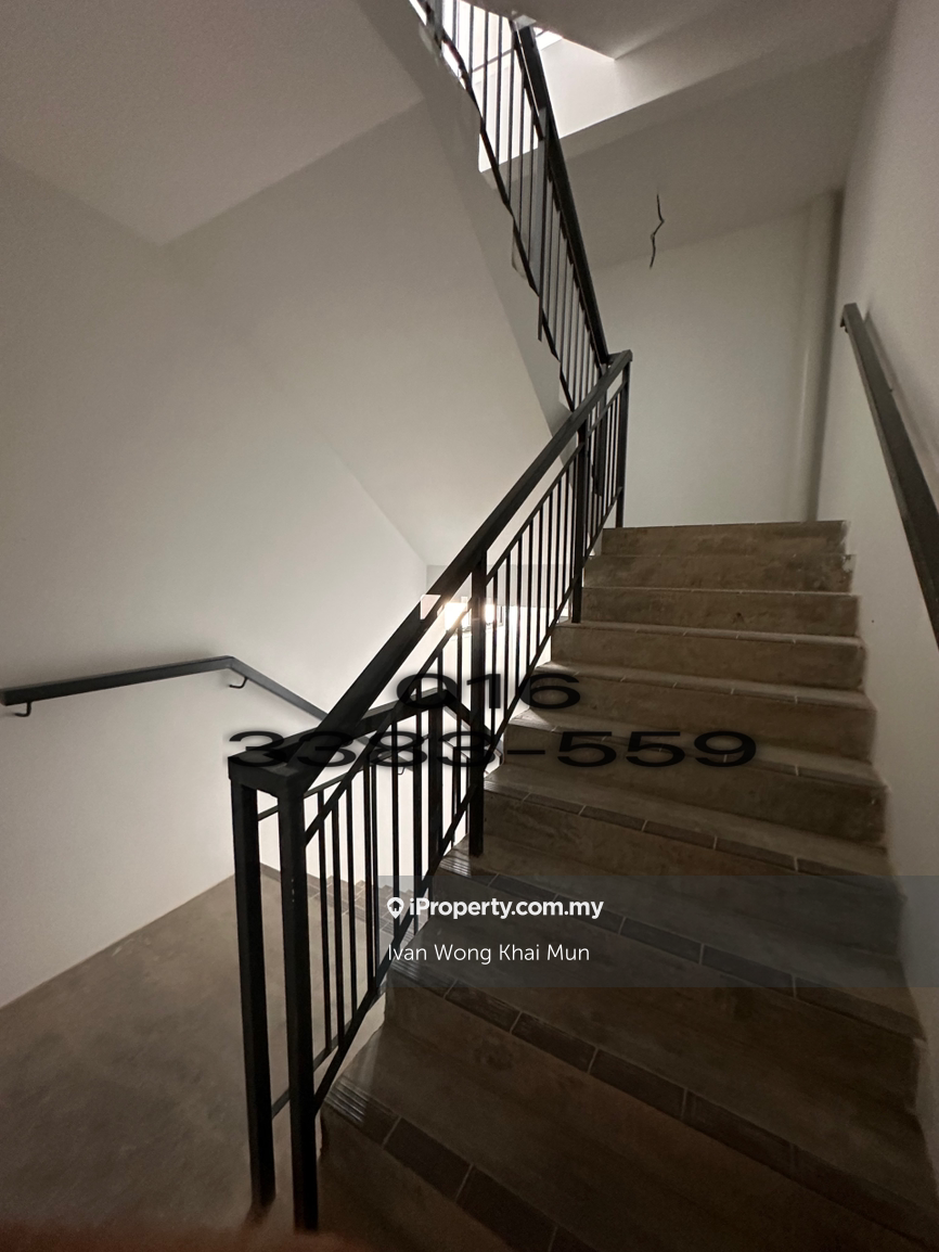 Detached Factory for Sale in Bukit Raja, Selangor by Ivan Wong Khai Mun - iProperty.com.my
