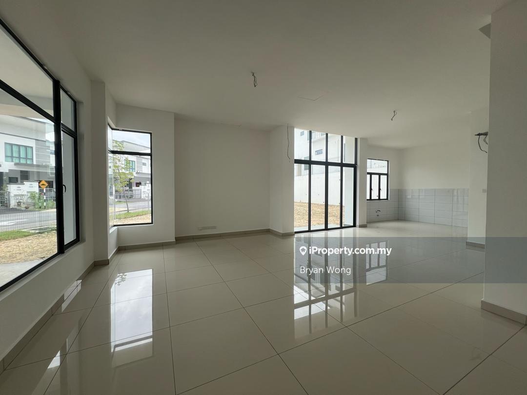 Rumah Berkembar untuk Dijual di Puncak Saujana Heights, Kajang oleh Bryan Wong - iProperty.com.my