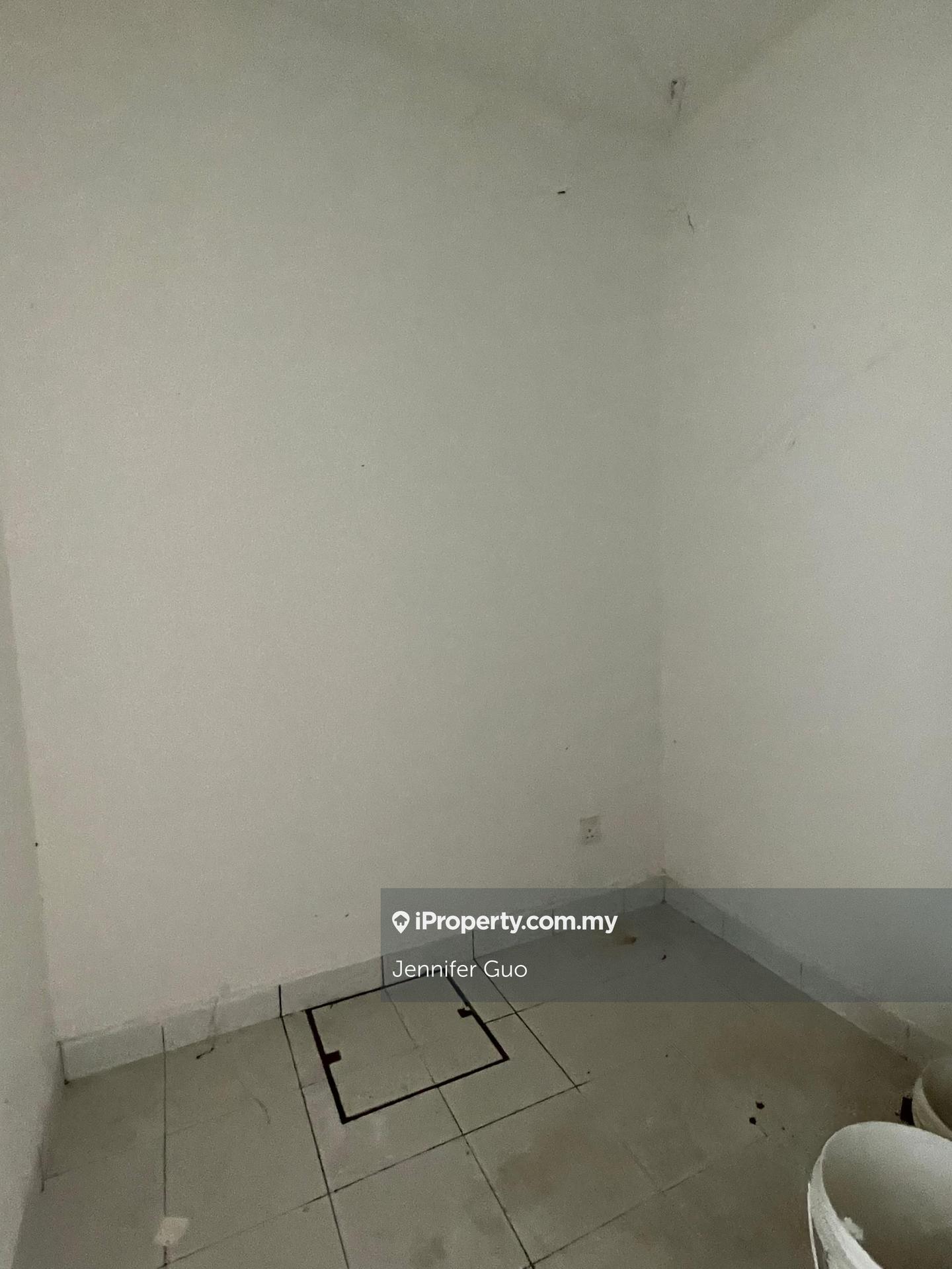 Rumah Berangkai 3 Tingkat untuk Dijual di Cristal Serin Villa, Cristal Serin Residence, Cyberjaya oleh Jennifer Guo - iProperty.com.my