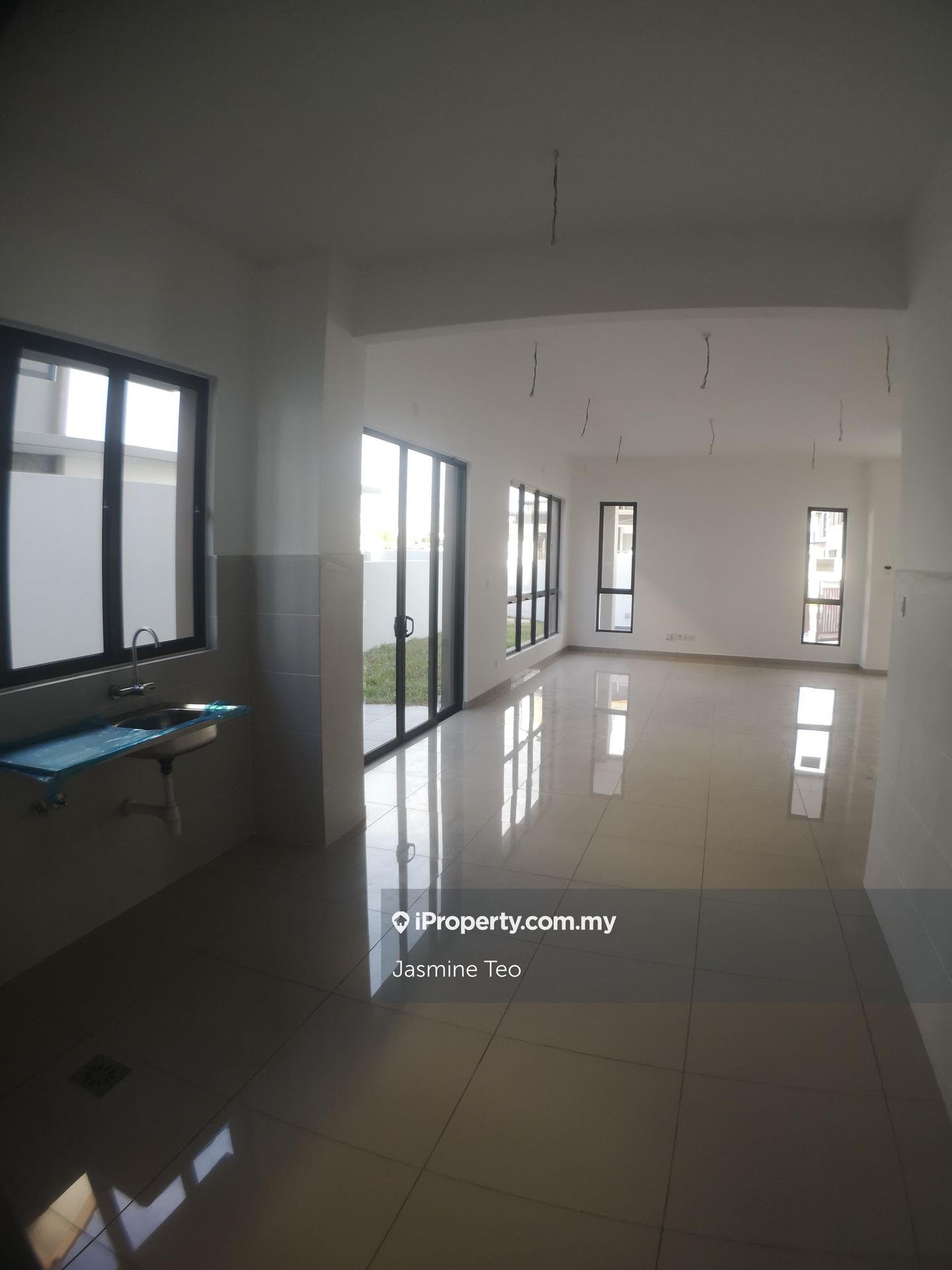 Semi-Detached House for Sale in Setia Utama 4, Bywater, Setia Alam by Jasmine Teo - iProperty.com.my