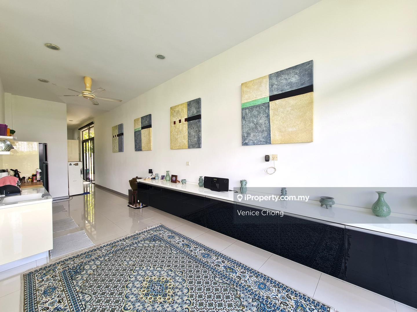 Banglo untuk Dijual di Mines Resort City, Seri Kembangan oleh Venice Chong - iProperty.com.my