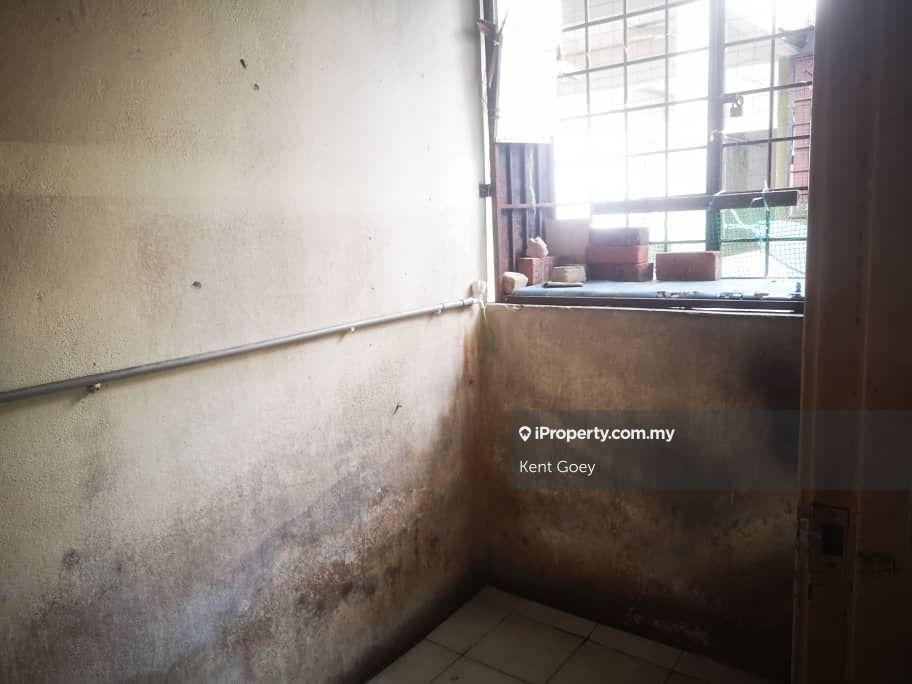 Pangsapuri untuk Dijual di Pangsapuri Taman Bukit Rawang Putra oleh Kent Goey - iProperty.com.my
