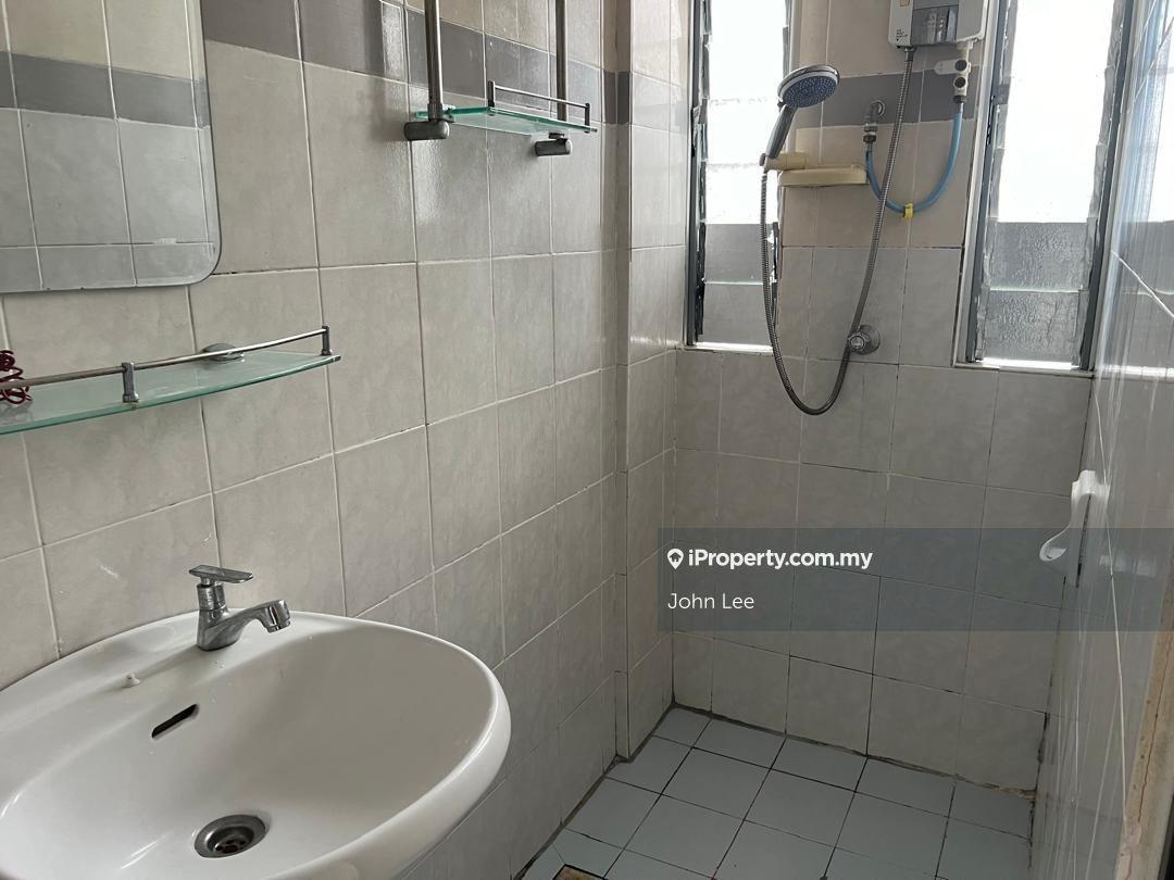 Rumah Bandar untuk Dijual di taragon puteri, taman cheras, Cheras oleh John Lee - iProperty.com.my