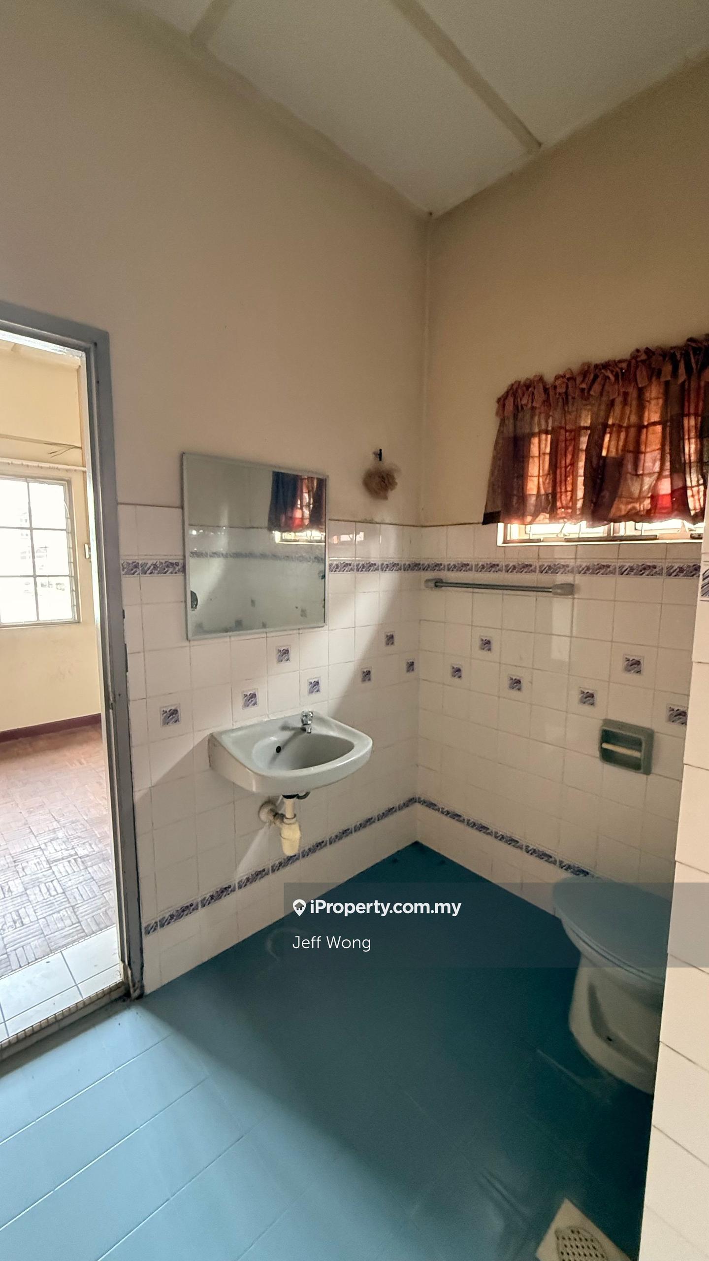 Semi-Detached House for Sale in Usj 5, Subang Jaya by Jeff Wong - iProperty.com.my