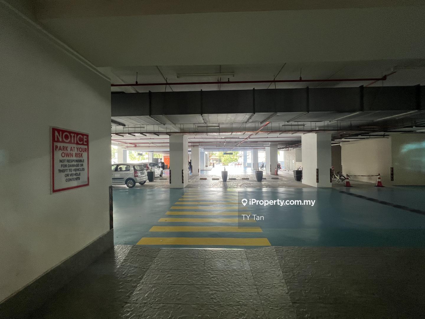 Residensi Servis untuk Dijual di Paragon Suites @ CIQ oleh TY Tan - iProperty.com.my