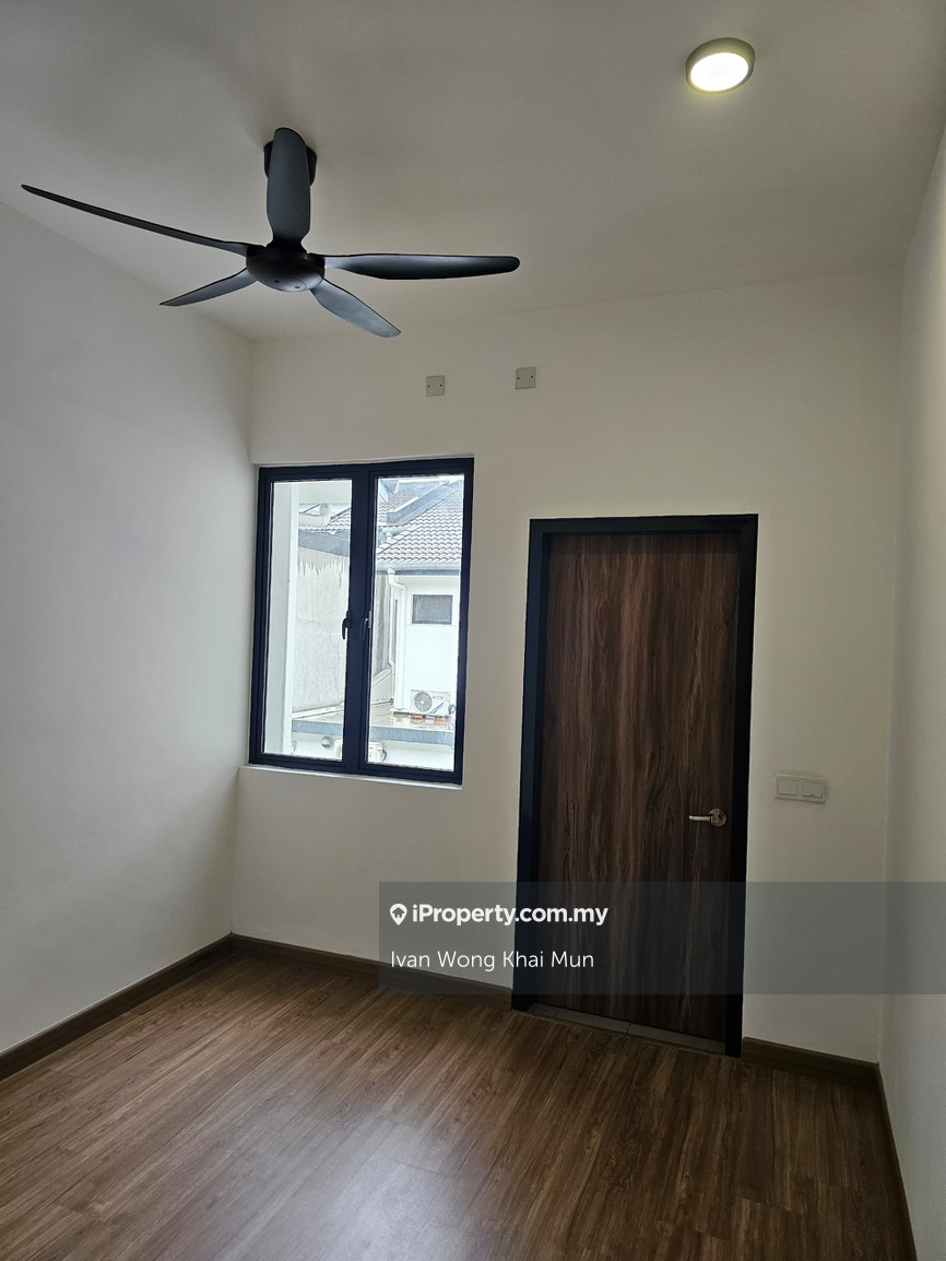 Rumah Berangkai 2 Tingkat untuk Disewa di Bandar Bukit Raja, Klang oleh Ivan Wong Khai Mun - iProperty.com.my