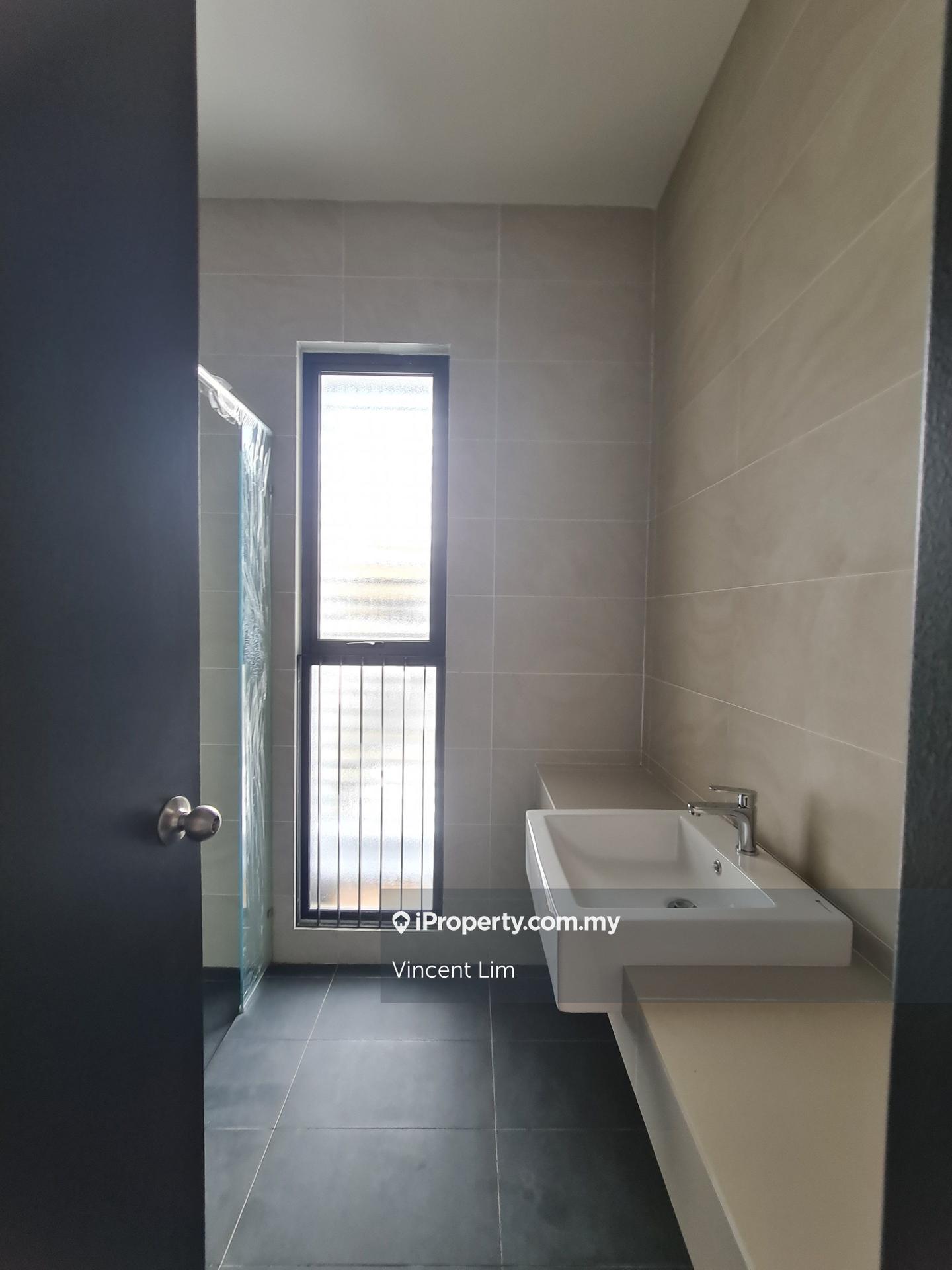 Rumah Berangkai 2 Tingkat untuk Dijual di Bk8 Legasi 1 , Bk 8 Legasi 2, Bandar Kinrara oleh Vincent Lim - iProperty.com.my