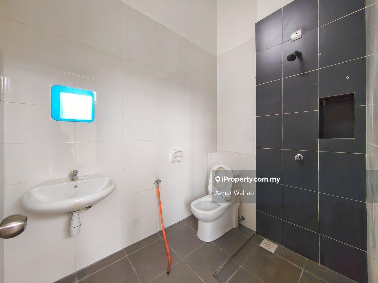 Rumah Berangkai 2 Tingkat untuk Dijual di Setia Ecohill, Semenyih oleh Azhar Wahab - iProperty.com.my