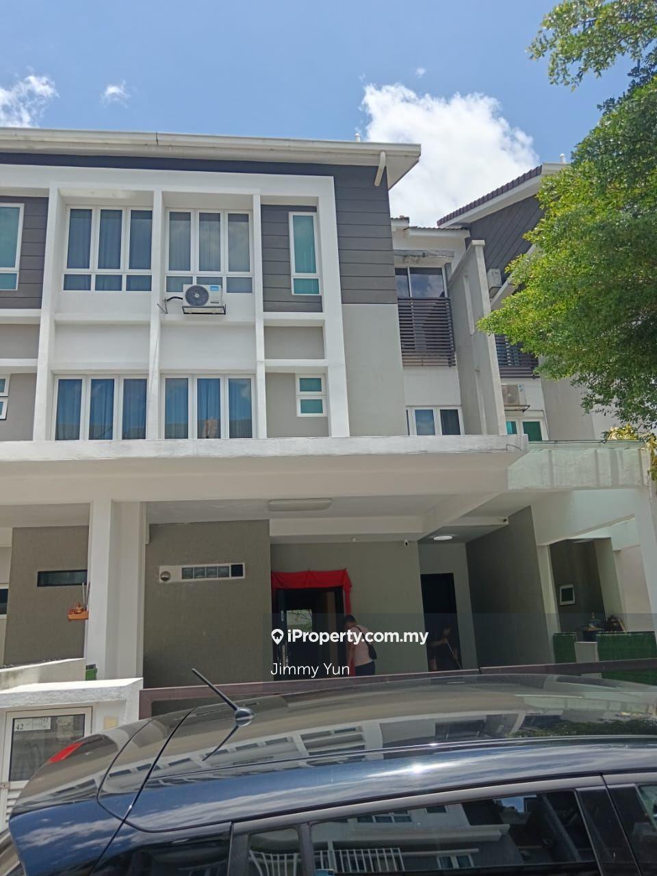 Rumah Berangkai 3 Tingkat untuk Dijual di Semenyih, Selangor oleh Jimmy Yun - iProperty.com.my