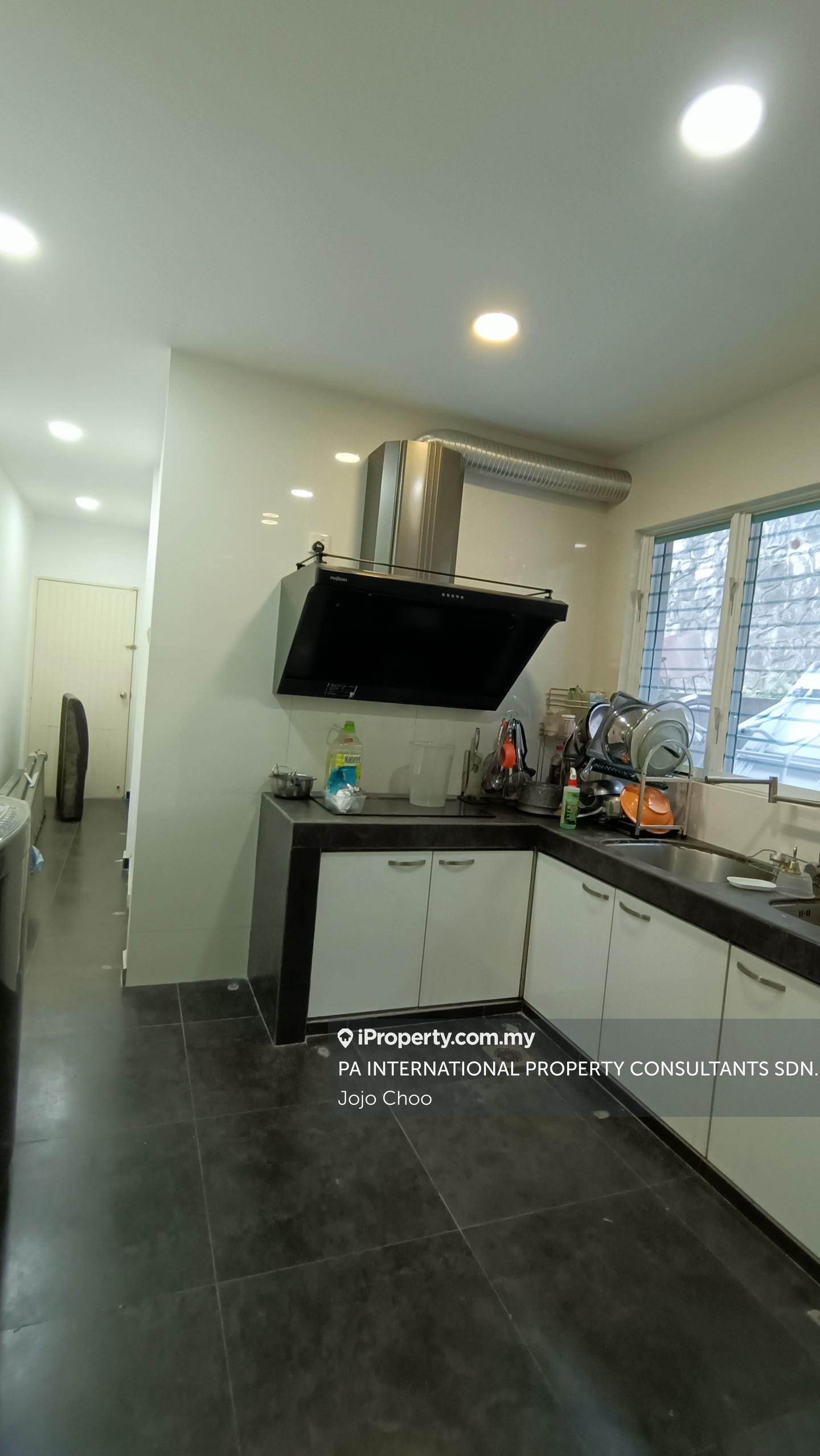 Semi-Detached House for Sale in Taman Bukit Bloosom, Seremban by Jojo Choo - iProperty.com.my