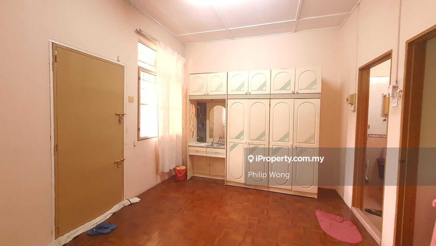 2-storey Terraced House for Sale in Taman Universiti Indah, Seri Kembangan by Philip Wong - iProperty.com.my