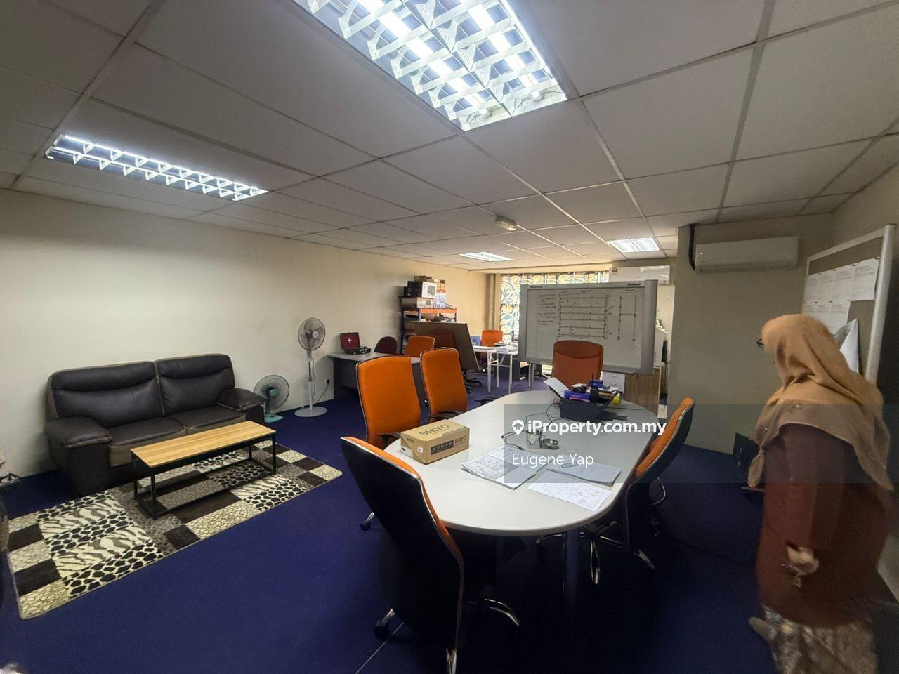 Kilang Teres untuk Dijual di Bukit Kemuning , Seksyen 34 @ Shah Alam, Shah Alam oleh Eugene Yap - iProperty.com.my