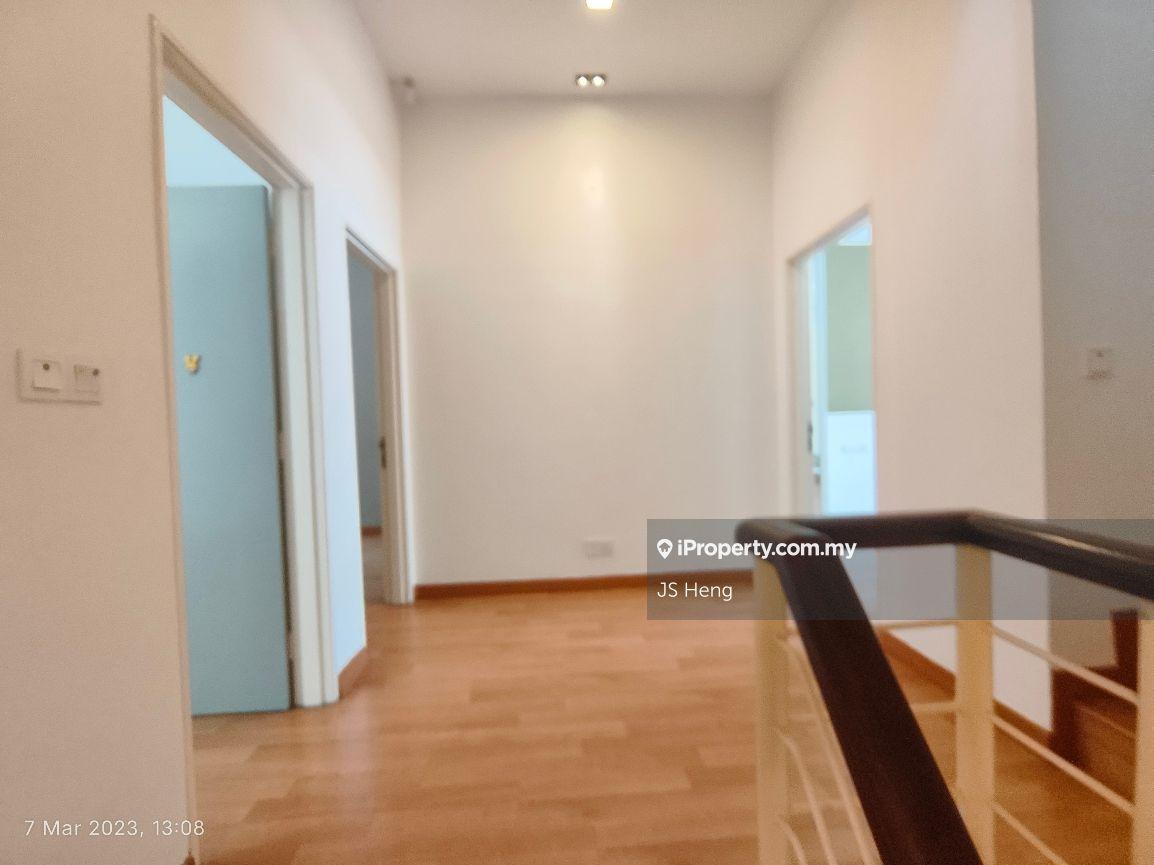 3-storey Terraced House for Sale in Perdana Residence 2, Batu Caves by JS Heng - iProperty.com.my