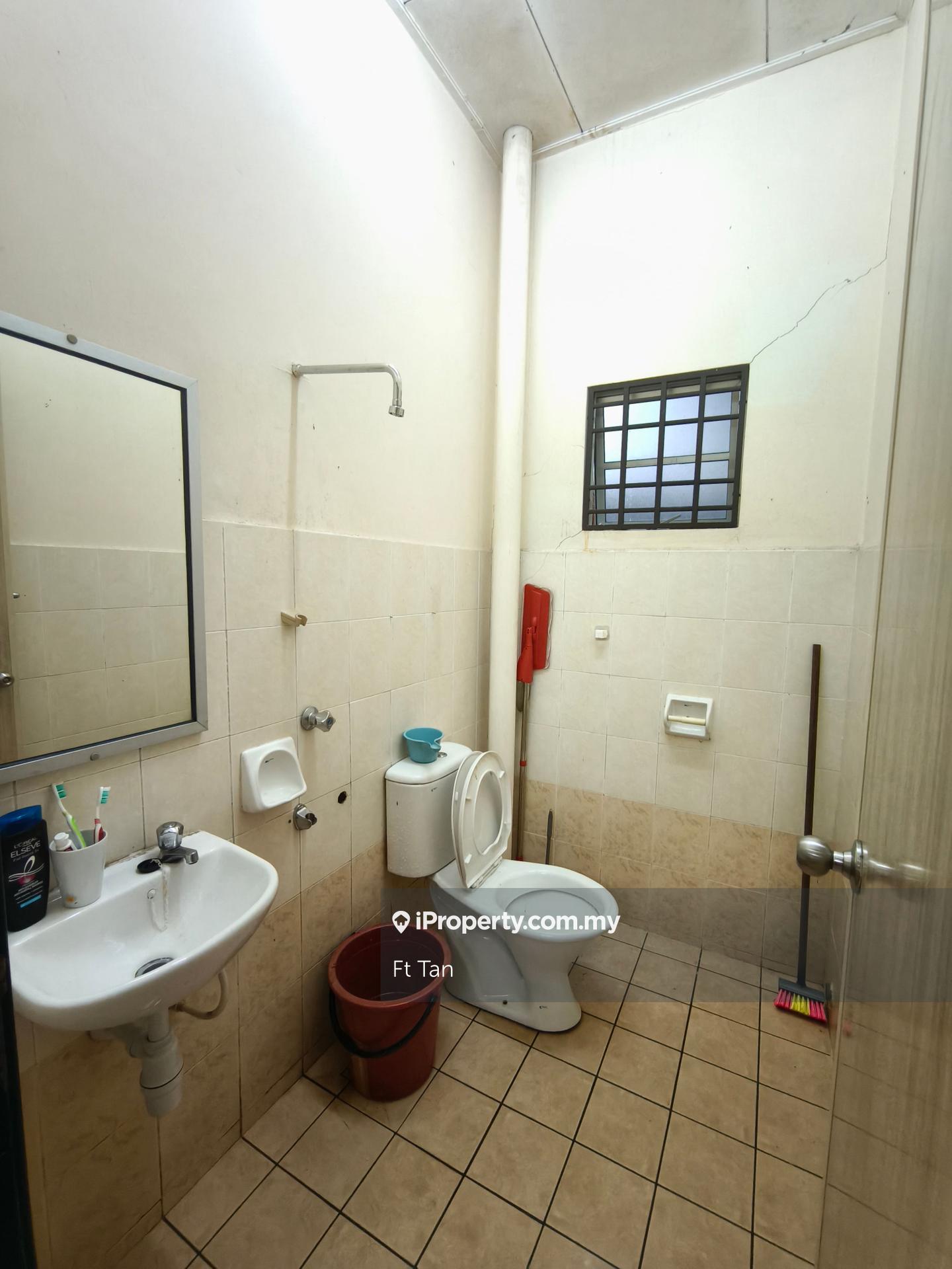 1-storey Terraced House for Sale in Bandar Bukit Raja, Klang by Ft Tan - iProperty.com.my