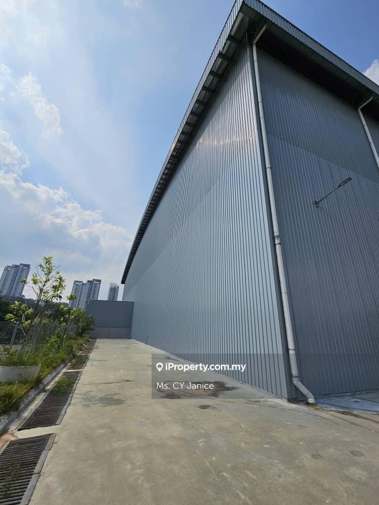 Semi-D Kilang untuk Dijual di Balakong, Serdang, Cheras, Kajang, Bangi, Taming, Balakong oleh Ms. CY Janice - iProperty.com.my