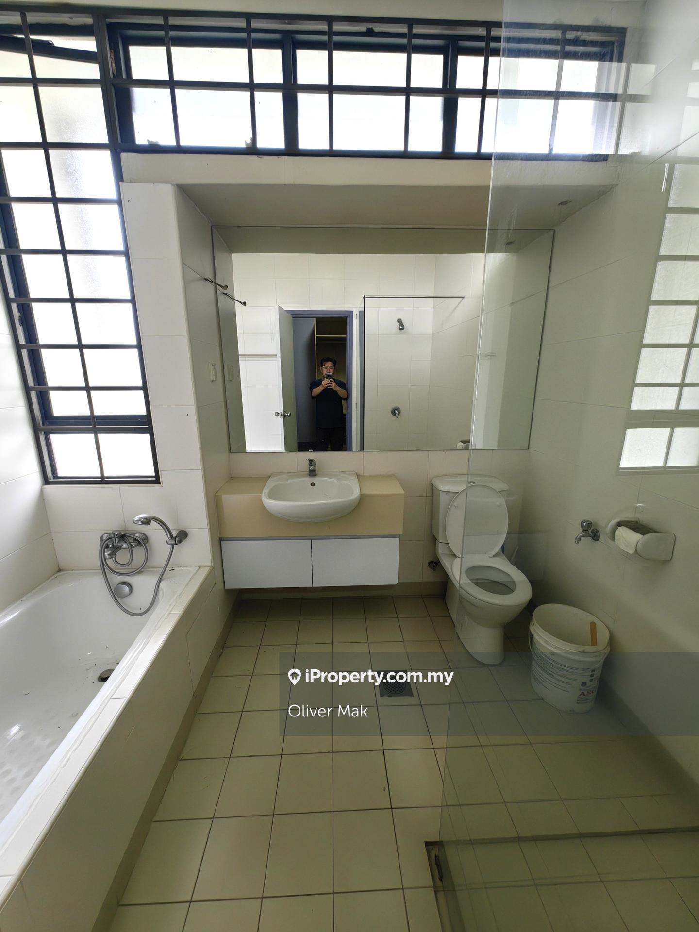 Rumah Berangkai 3 Tingkat untuk Dijual di Taman Esplanad, Bukit Jalil oleh Oliver Mak - iProperty.com.my