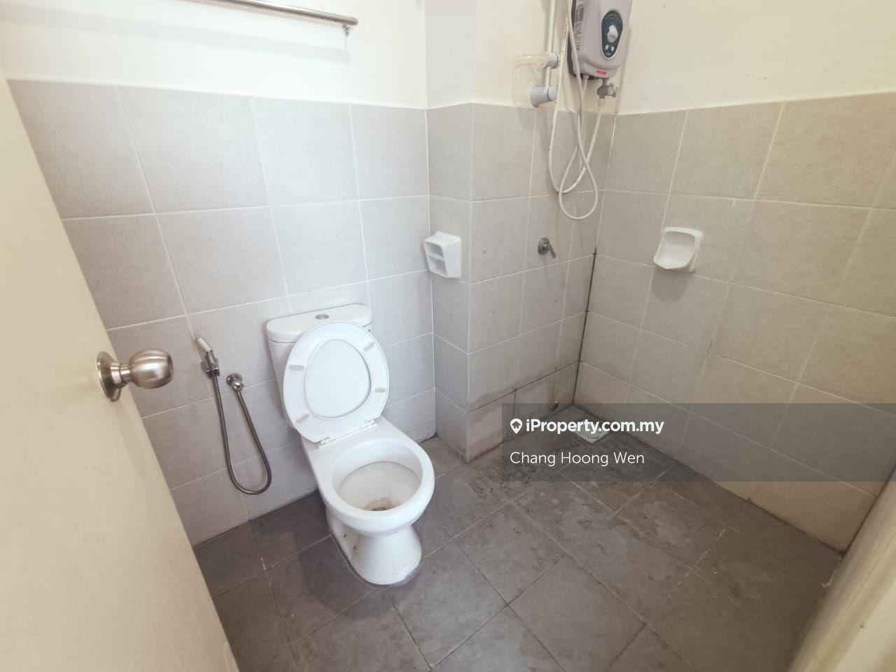 Rumah Berangkai 2 Tingkat untuk Disewa di Sungai Rengit, Pengerang oleh Chang Hoong Wen - iProperty.com.my