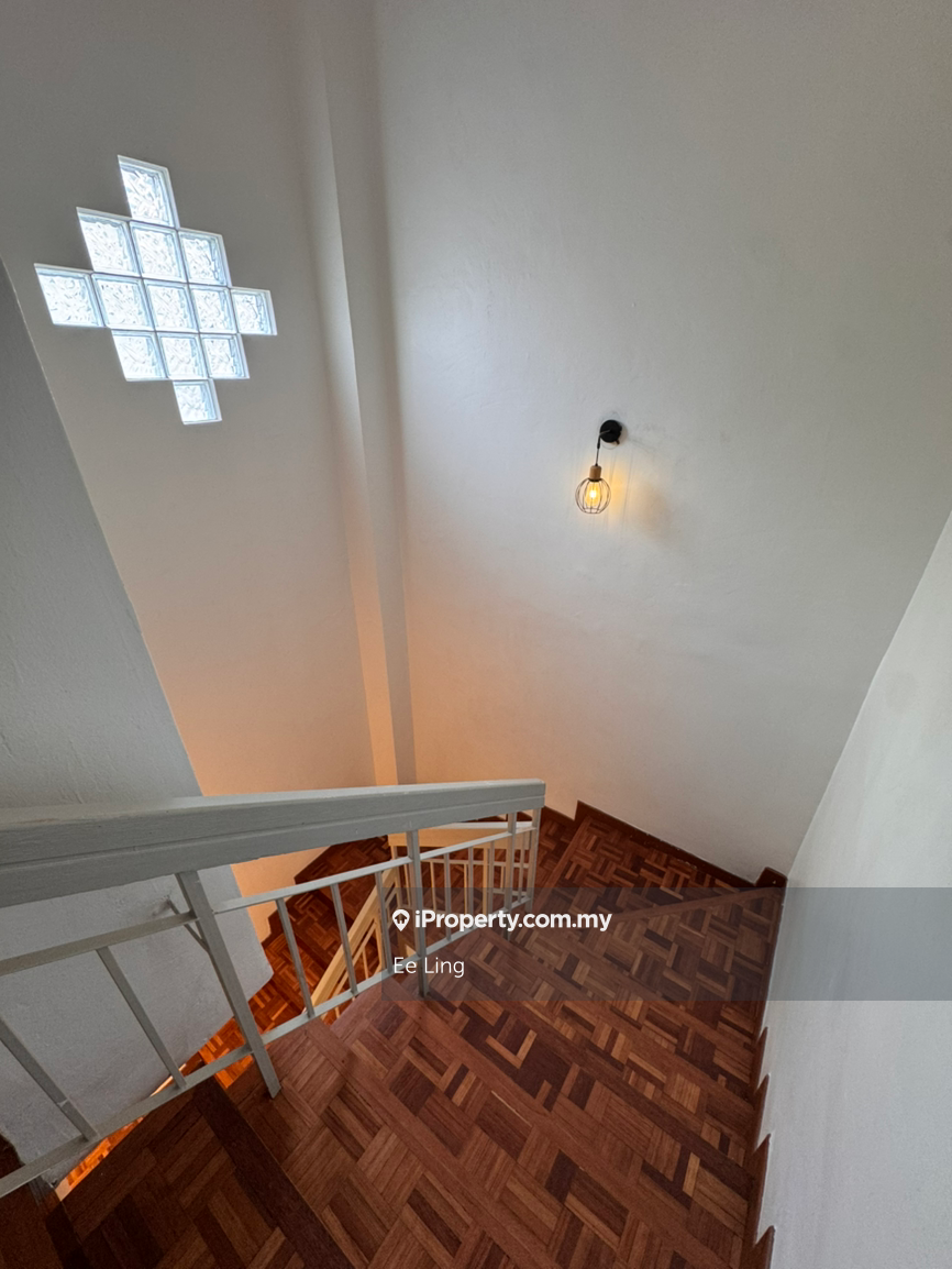 Rumah Berangkai 2.5 Tingkat untuk Disewa di BANDAR PUCHONG JAYA, Puchong oleh Ee Ling - iProperty.com.my