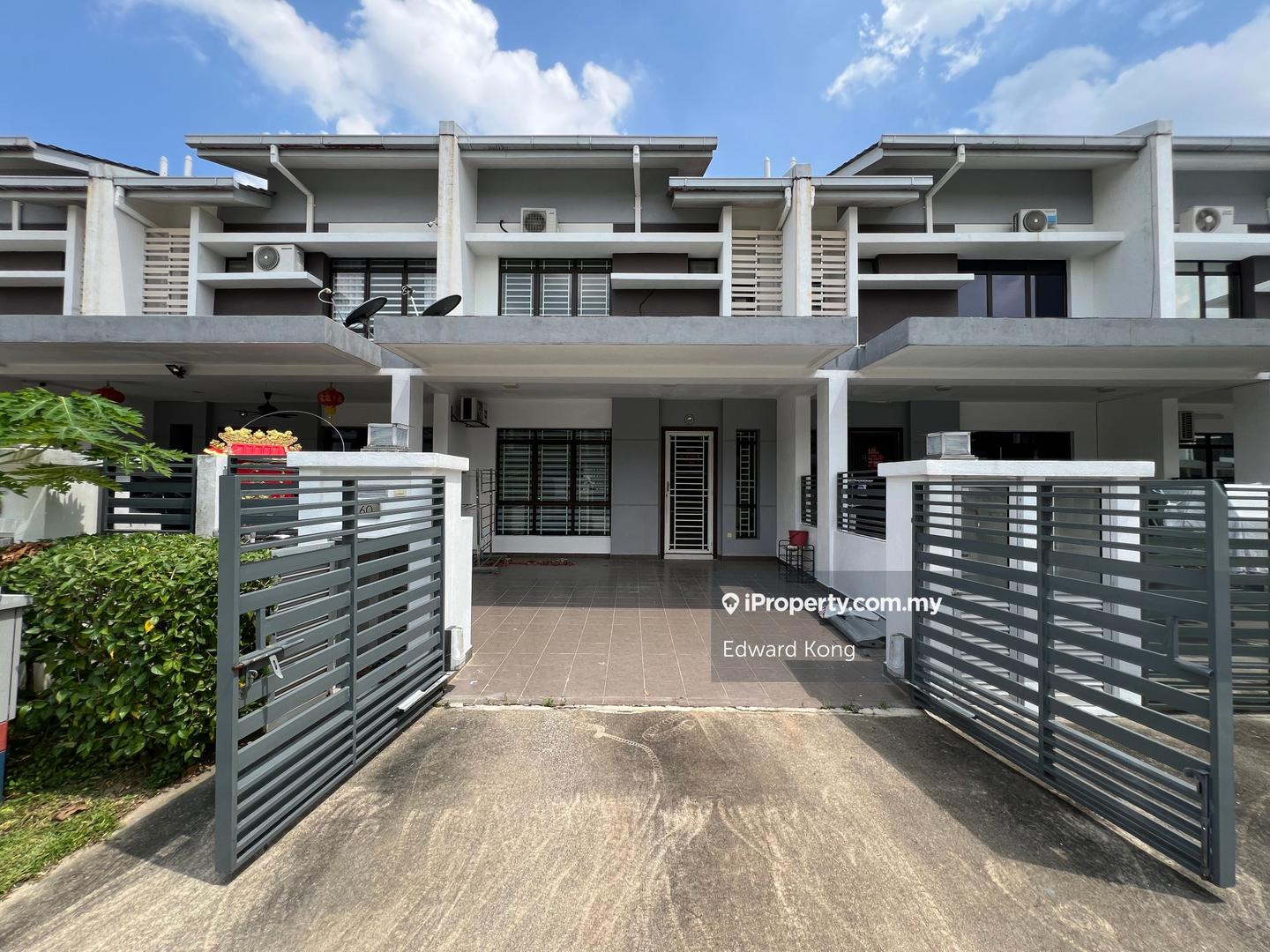 Rumah Berangkai 2 Tingkat untuk Dijual di M Residence 2, Rawang oleh Edward Kong - iProperty.com.my