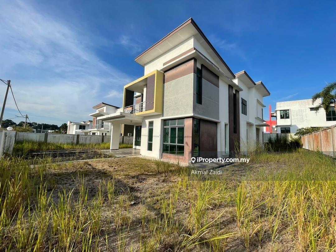 Bungalow House for Sale in Ayer Keroh, Melaka by Akmal Zaidi - iProperty.com.my