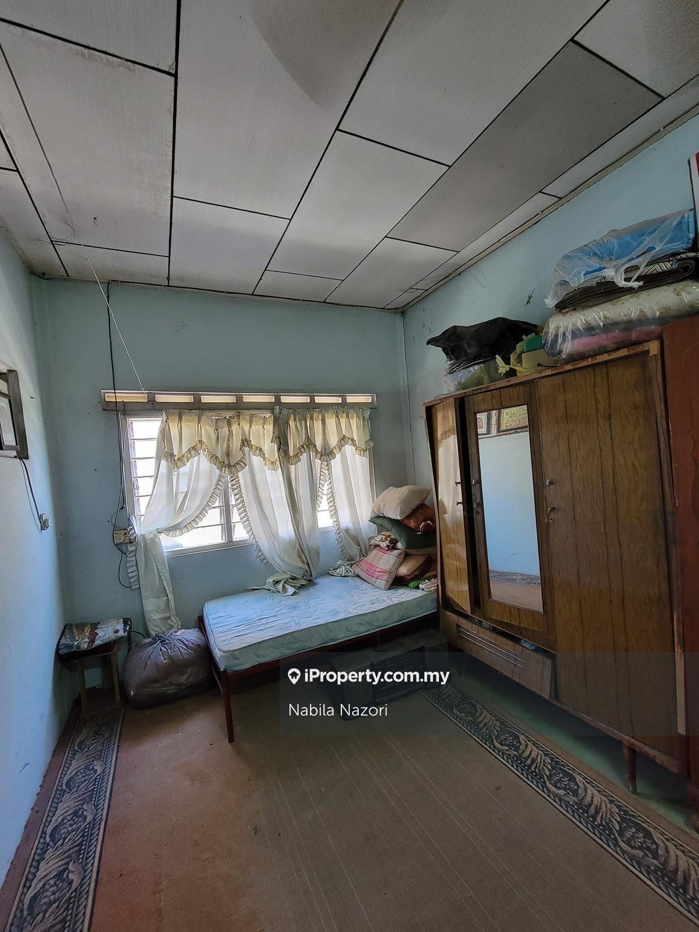 Bungalow House for Sale in Bayam, Kota Bharu by Nabila Nazori - iProperty.com.my