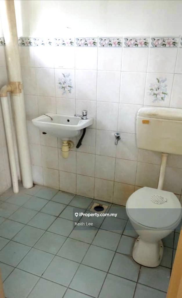 Flat for Sale in Taman Seri Taming by Keith Lee - iProperty.com.my