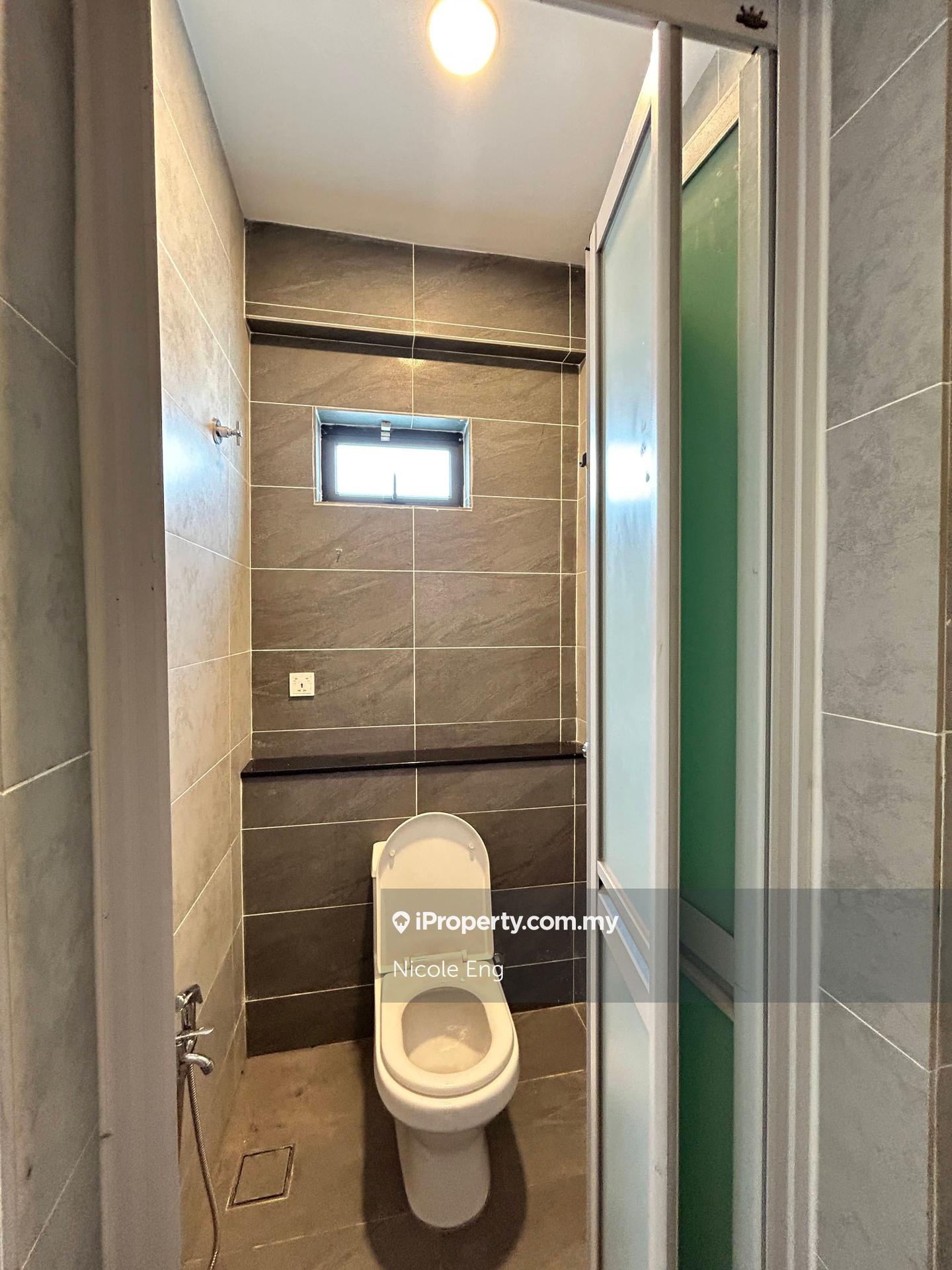 Kilang Teres untuk Dijual di Taman Perindustrian Usj 1, Subang Jaya oleh Nicole Eng - iProperty.com.my