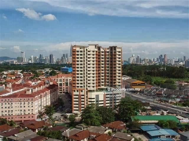 Residensi Servis untuk Dijual di Diamond Regency oleh Hannee Tay - iProperty.com.my