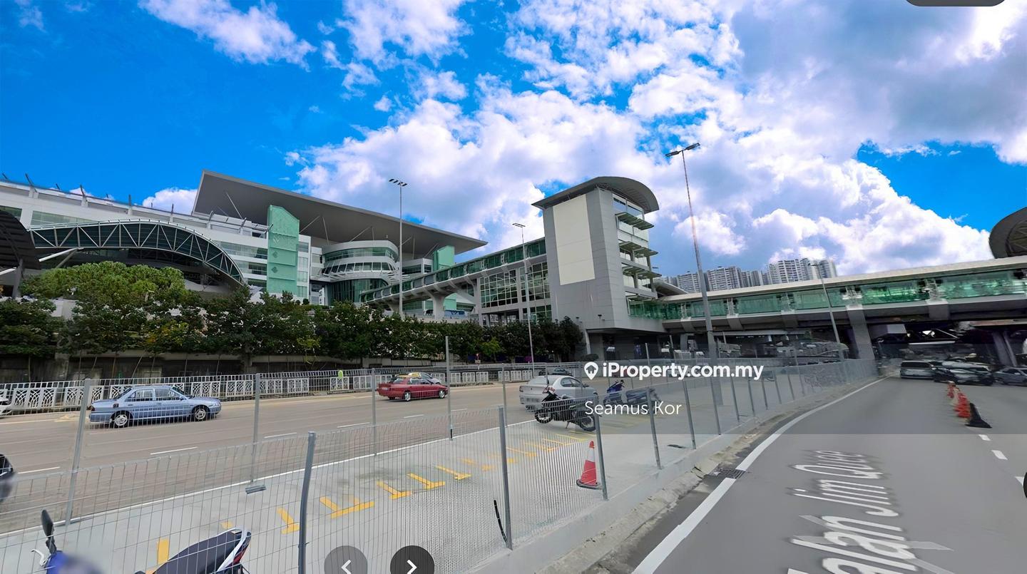 Hotel / Resort untuk Dijual di Bukit Chagar, Johor Bahru oleh Seamus Kor - iProperty.com.my