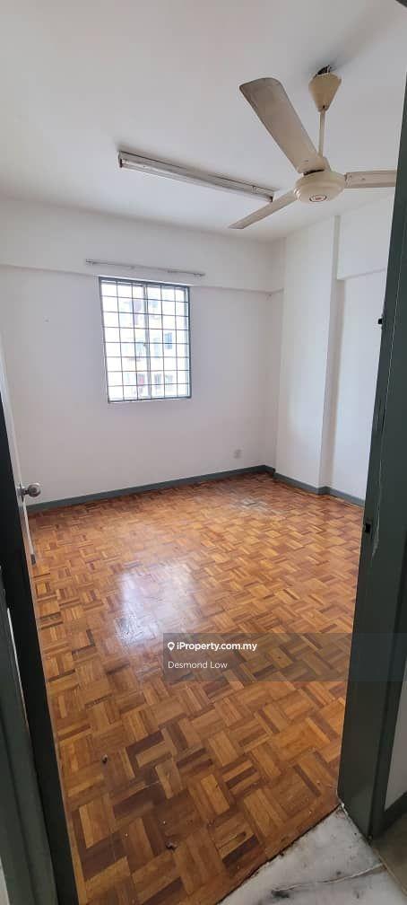 Pangsapuri untuk Disewa di Vista Angkasa oleh Desmond Low - iProperty.com.my