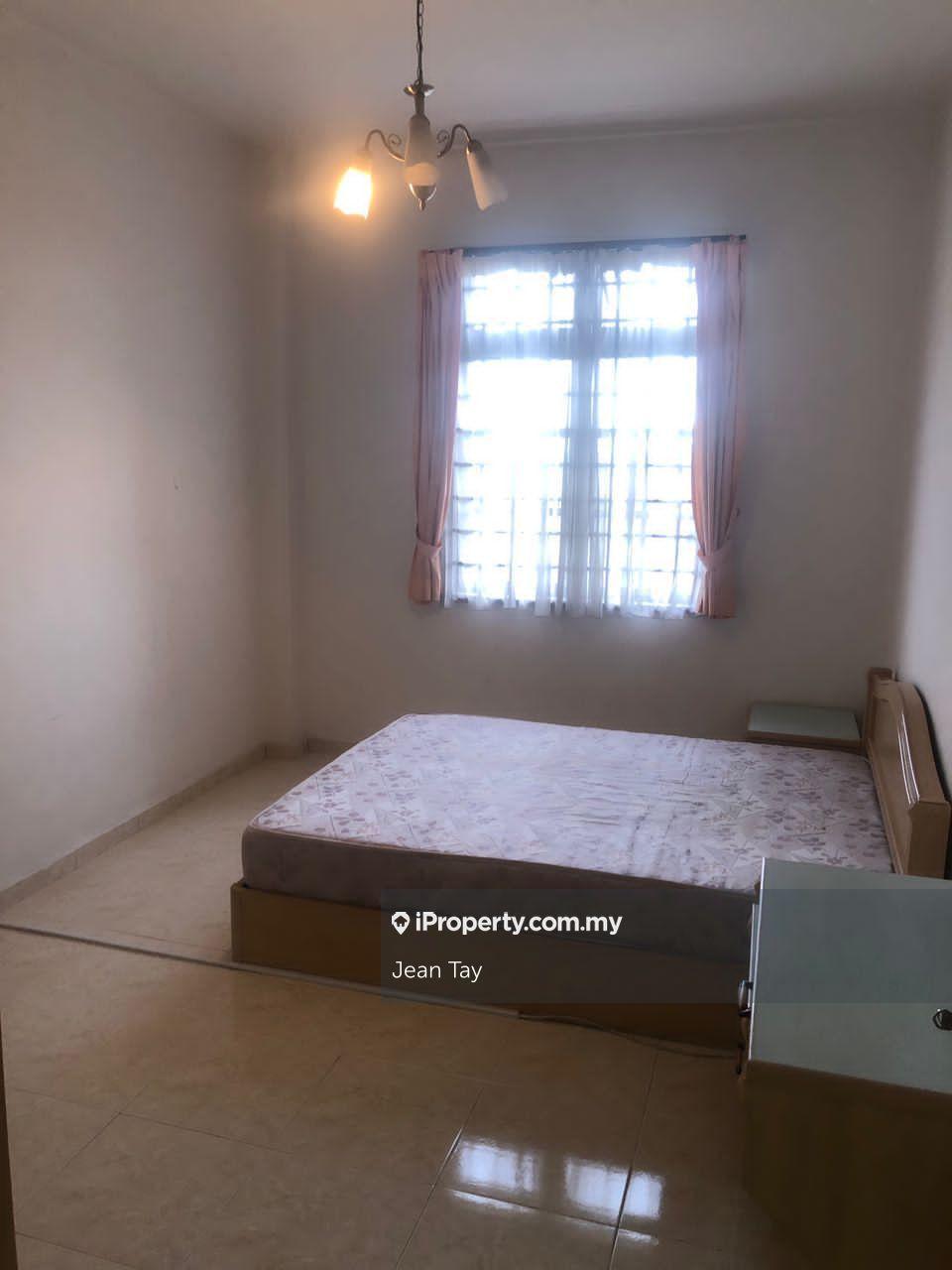 Kondominium untuk Dijual di Cheng Heights oleh Jean Tay - iProperty.com.my