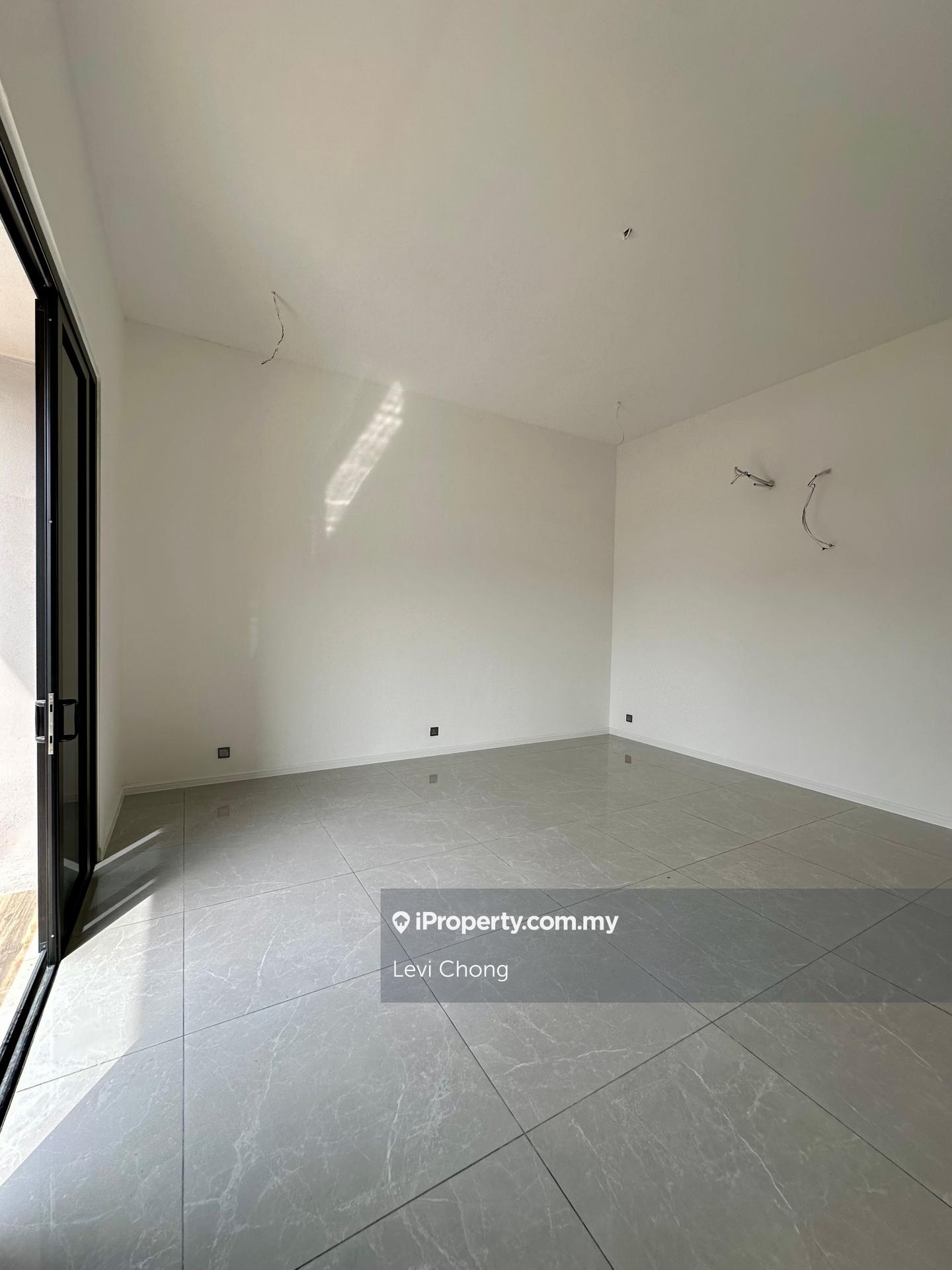 Semi-Detached House for Sale in Bandaraya Ipoh, Ipoh by Levi Chong - iProperty.com.my