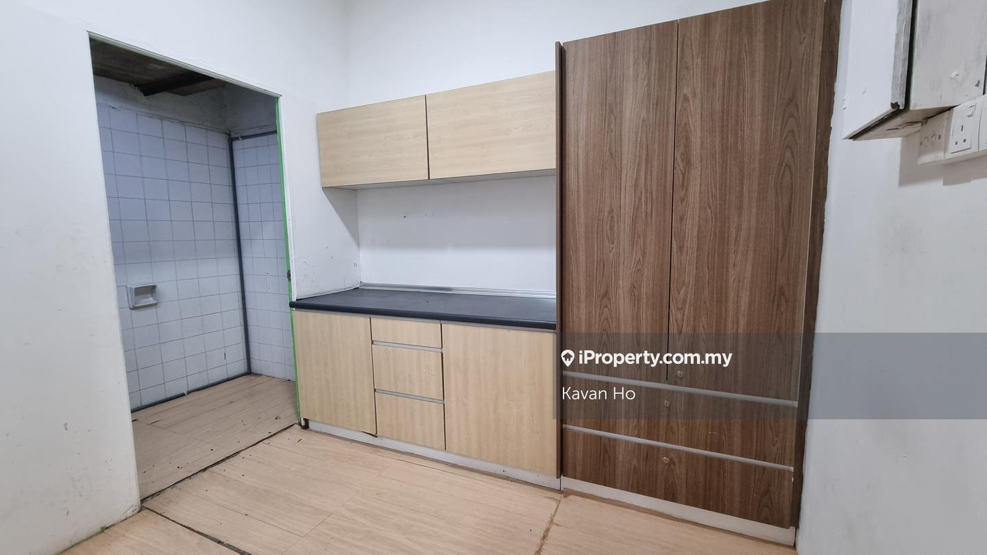 Shop for Sale in BANDAR PUCHONG JAYA, Puchong by Kavan Ho - iProperty.com.my