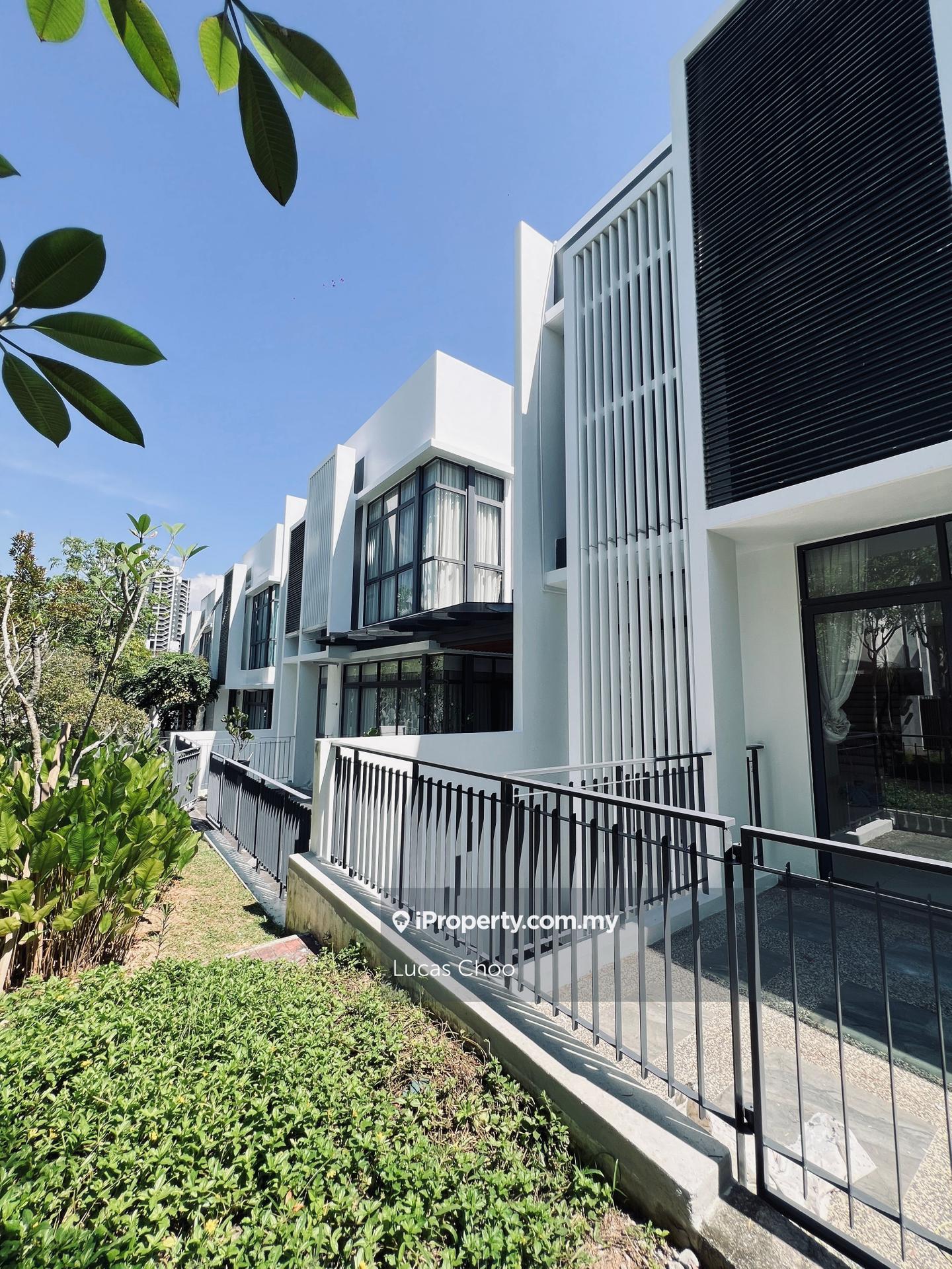 Rumah Berangkai 2.5 Tingkat untuk Dijual di 16 Quartz Courtyard Villa @Taman Melawati, Ampang oleh Lucas Choo - iProperty.com.my