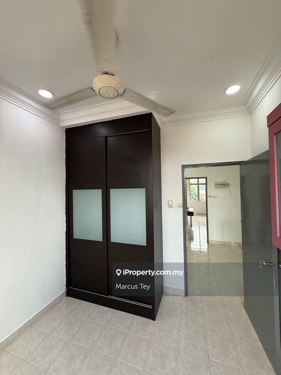 Kondominium untuk Dijual di Nusavilla oleh Marcus Tey - iProperty.com.my