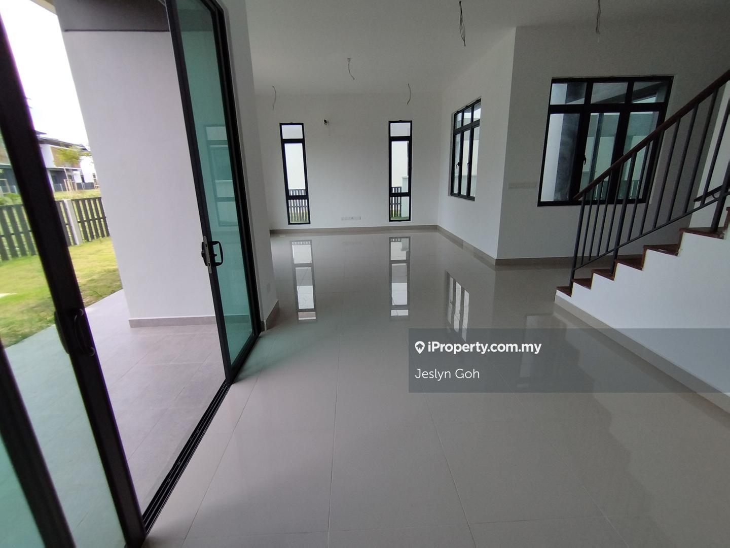 Rumah Berkembar untuk Dijual di Setia Eco Glades, Cyberjaya oleh Jeslyn Goh - iProperty.com.my