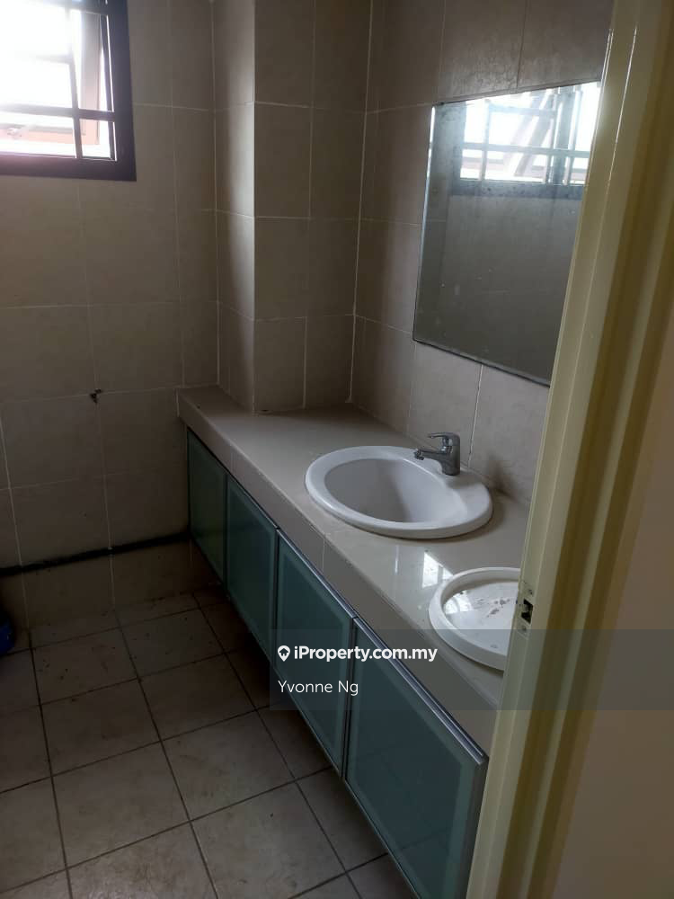 Apartment for Sale in Larkin Residence (Phase One) by Yvonne Ng - iProperty.com.my