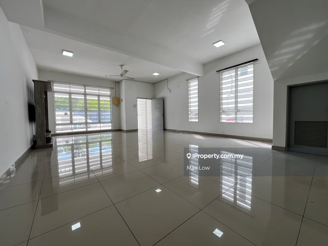 Rumah Berangkai 2 Tingkat untuk Dijual di Suria Warisan, Kota Warisan, KLIA, Sepang, Sepang oleh Max Low - iProperty.com.my