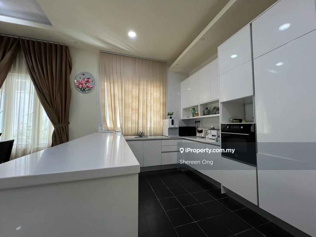 Bungalow House for Sale in Ampang, Ampang by Shereen Ong - iProperty.com.my