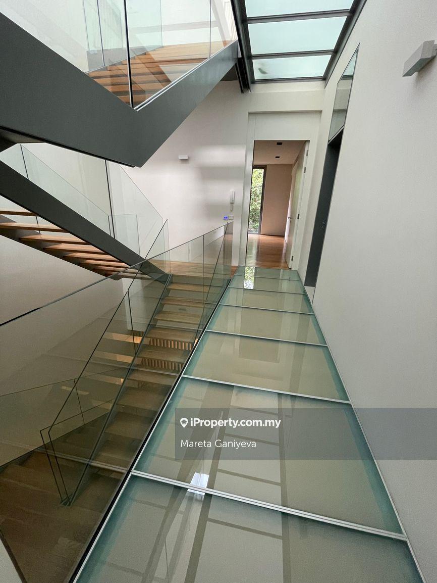 Rumah Berangkai 3.5 Tingkat untuk Disewa di Ampang Hilir, Ampang oleh Mareta Ganiyeva - iProperty.com.my
