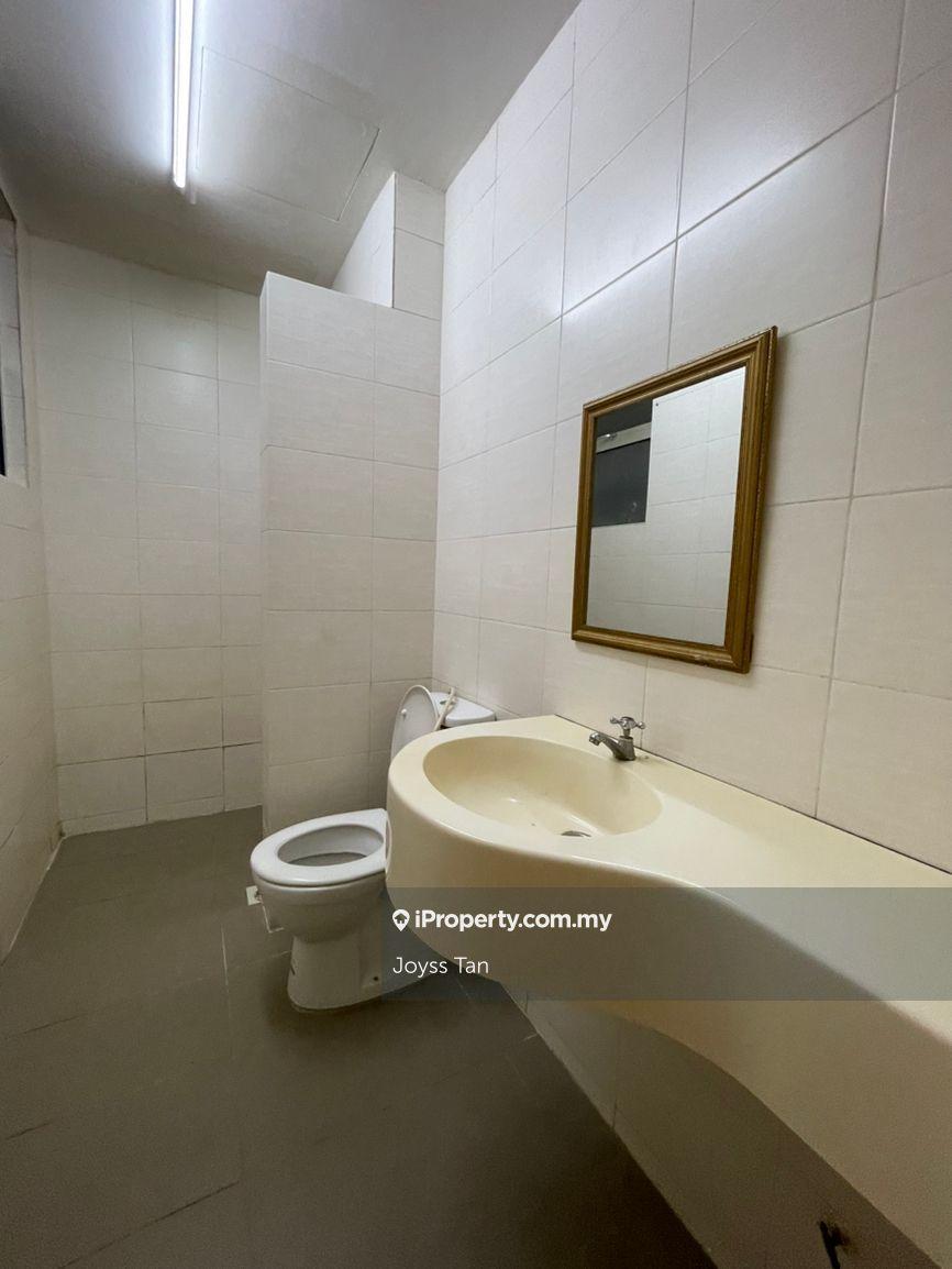 Residensi Servis untuk Disewa di Platinum Lake PV 21 oleh Joyss Tan - iProperty.com.my