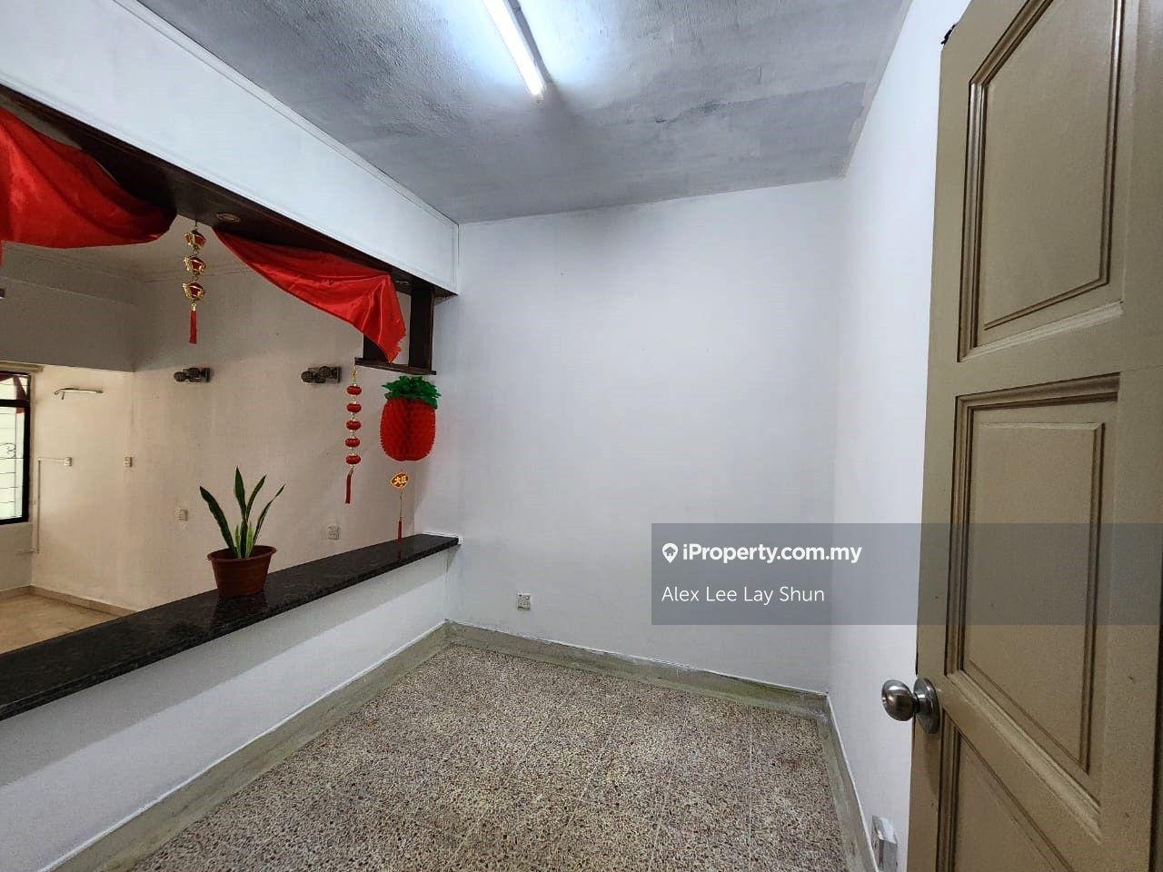 Rumah Berangkai 2 Tingkat untuk Dijual di SS4, Petaling Jaya oleh Alex Lee Lay Shun - iProperty.com.my