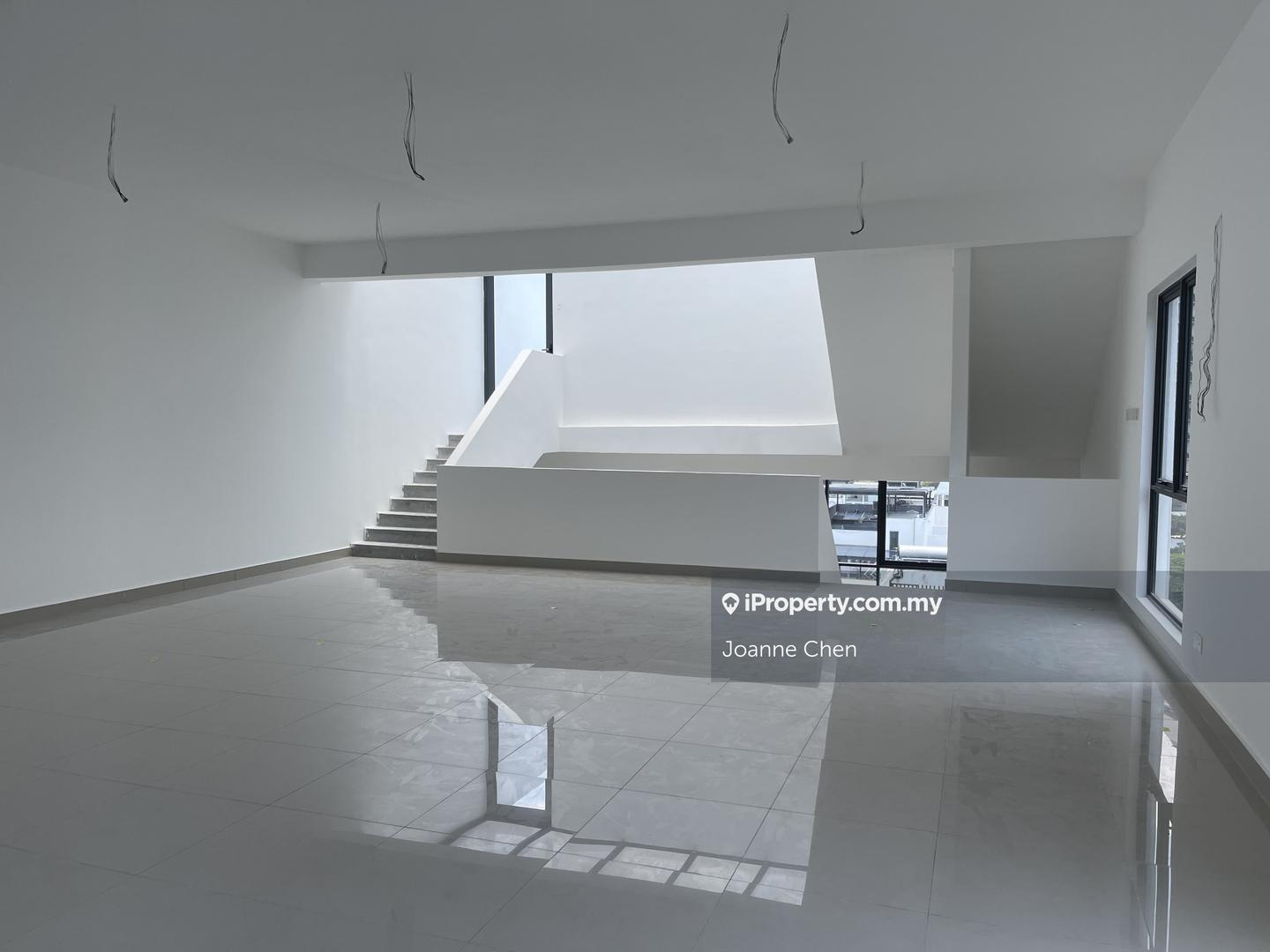 3.5-storey Terraced House for Sale in PJU 8, Damansara Perdana, Petaling Jaya by Joanne Chen - iProperty.com.my