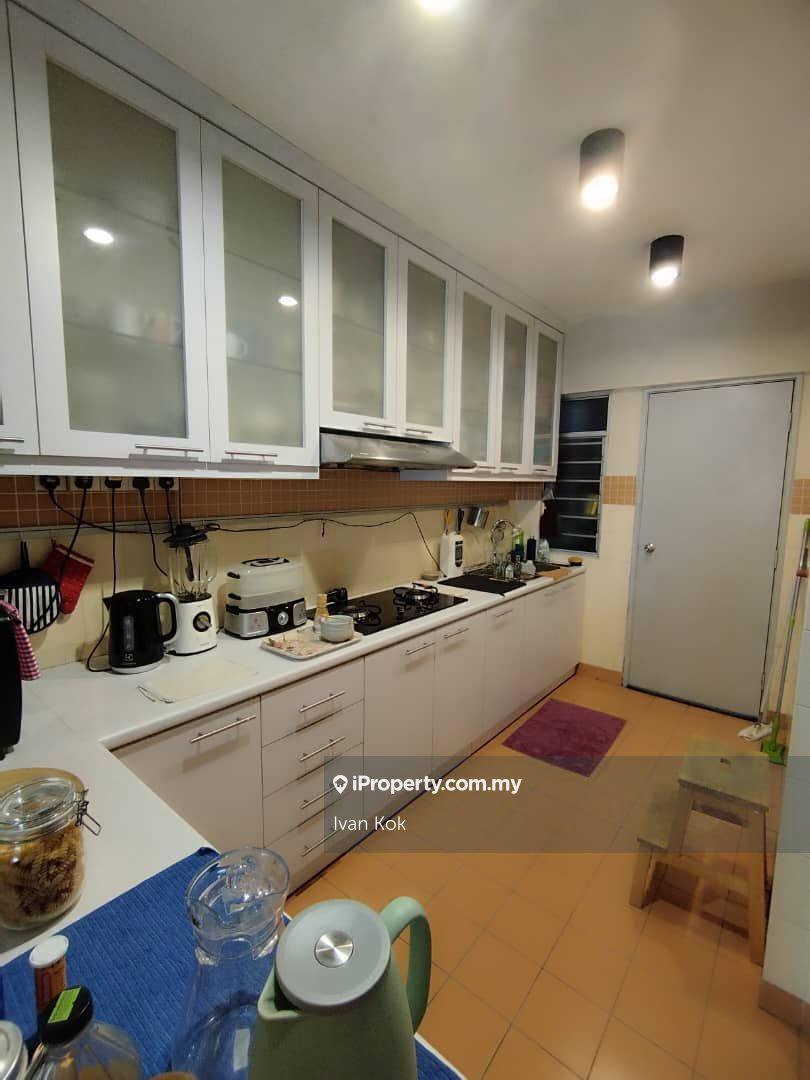 Condominium for Sale in Perdana Exclusive by Ivan Kok - iProperty.com.my