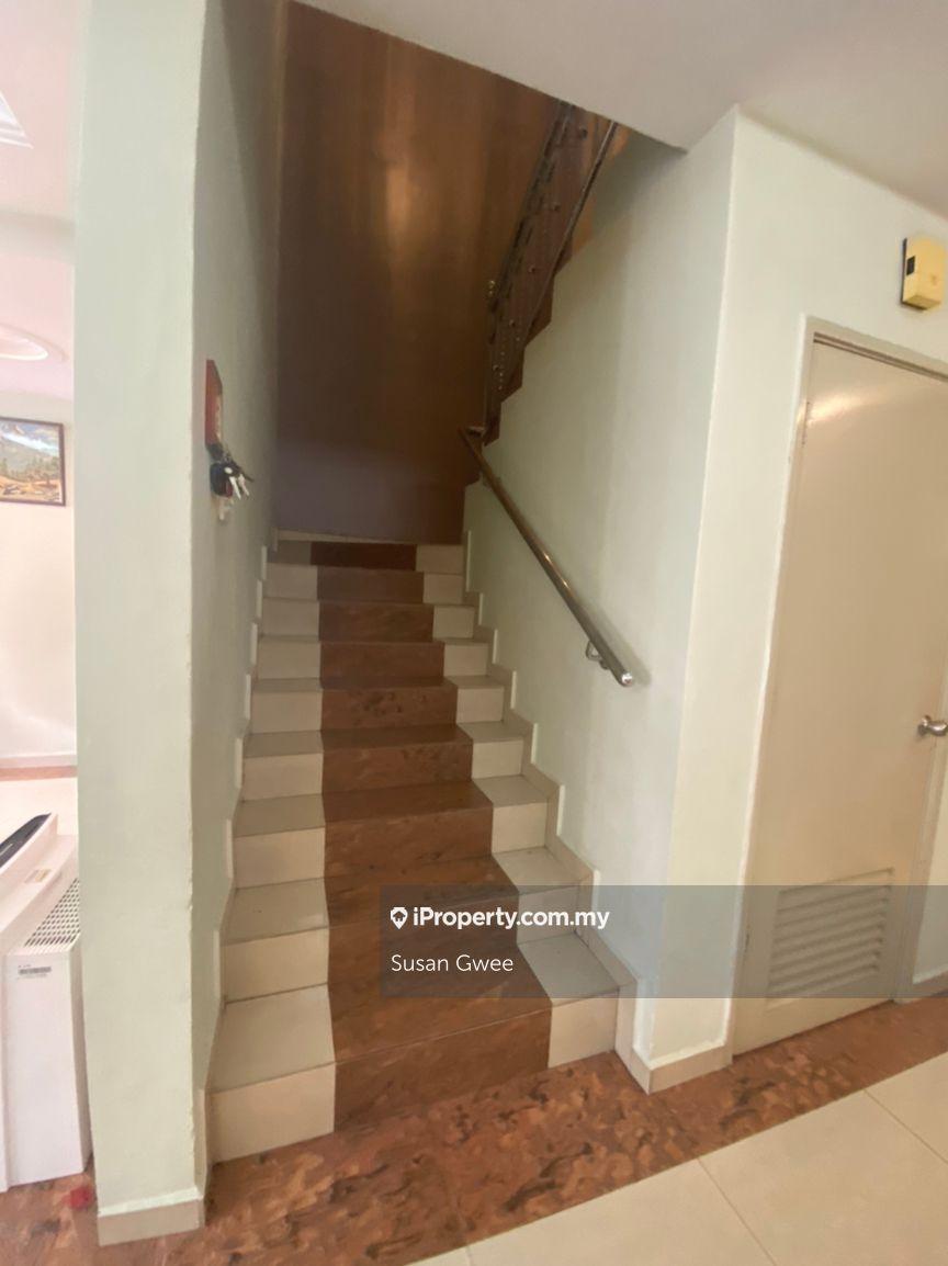 Rumah Berangkai 2 Tingkat untuk Dijual di Kota Kemuning, Shah Alam oleh Susan Gwee - iProperty.com.my