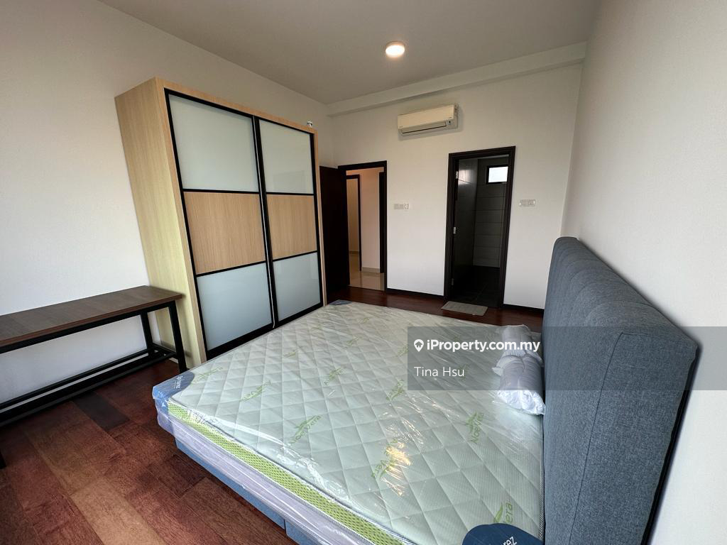 Service Residence for Sale in Molek Regency by Tina Hsu - iProperty.com.my