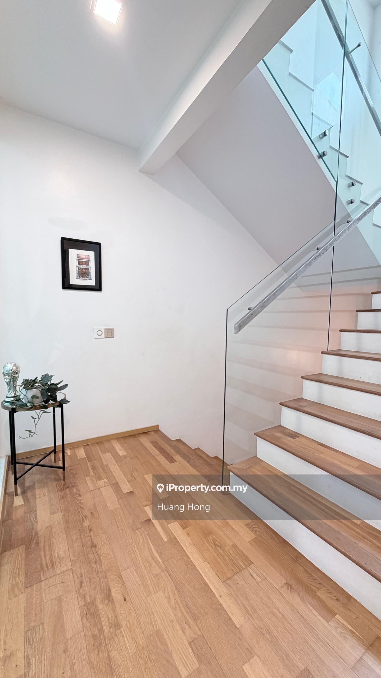 3-storey Terraced House for Sale in Schubert, Symphony Hills, Cyberjaya by Huang Hong - iProperty.com.my