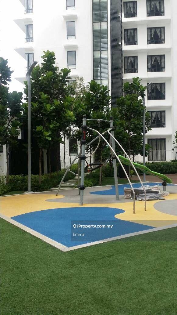 Service Residence for Sale in Cybersquare by Emma - iProperty.com.my