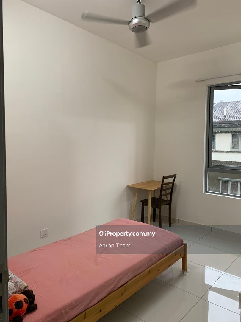 Rumah Berangkai 2 Tingkat untuk Disewa di Puchong, Selangor oleh Aaron Tham - iProperty.com.my